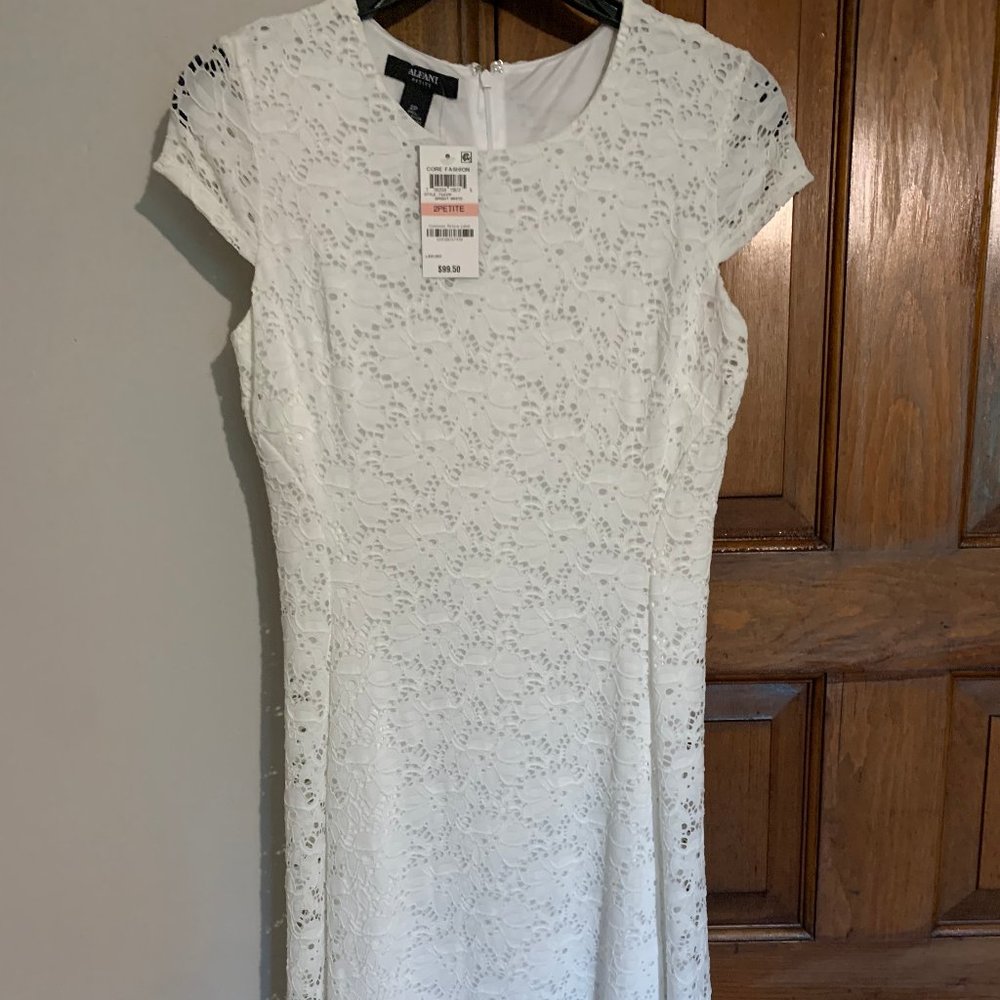 Alfani White Laser Cut Sheath Fit & Flare Dress, Size 2P, NWT